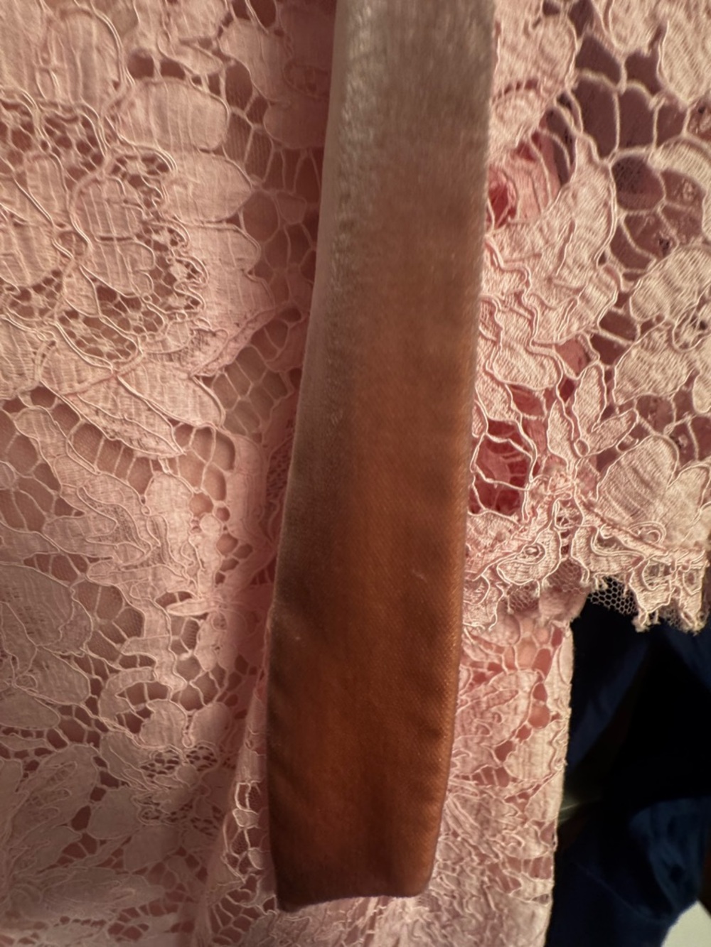 Valentino Garavani Blush Pink Lace Mini Dress - Picture 7 of 10